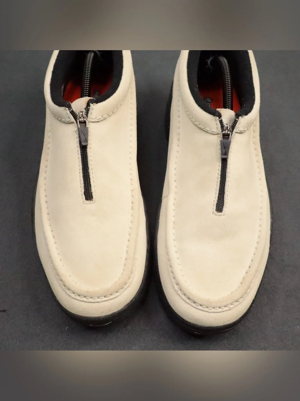 Vintage 2000 Nike ACG Izy Zip Slip On Moccasins Cream Beige Mens Size 11 Y2K